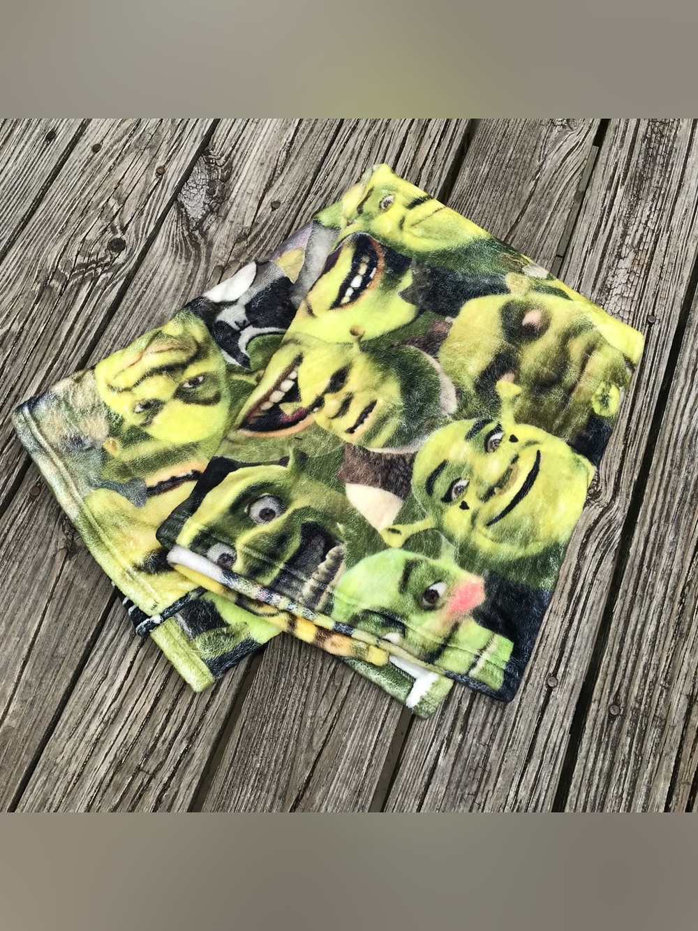 Amazon SHREK Character Face Print Fuzzy Fleece Blanket Throw Movie Lover